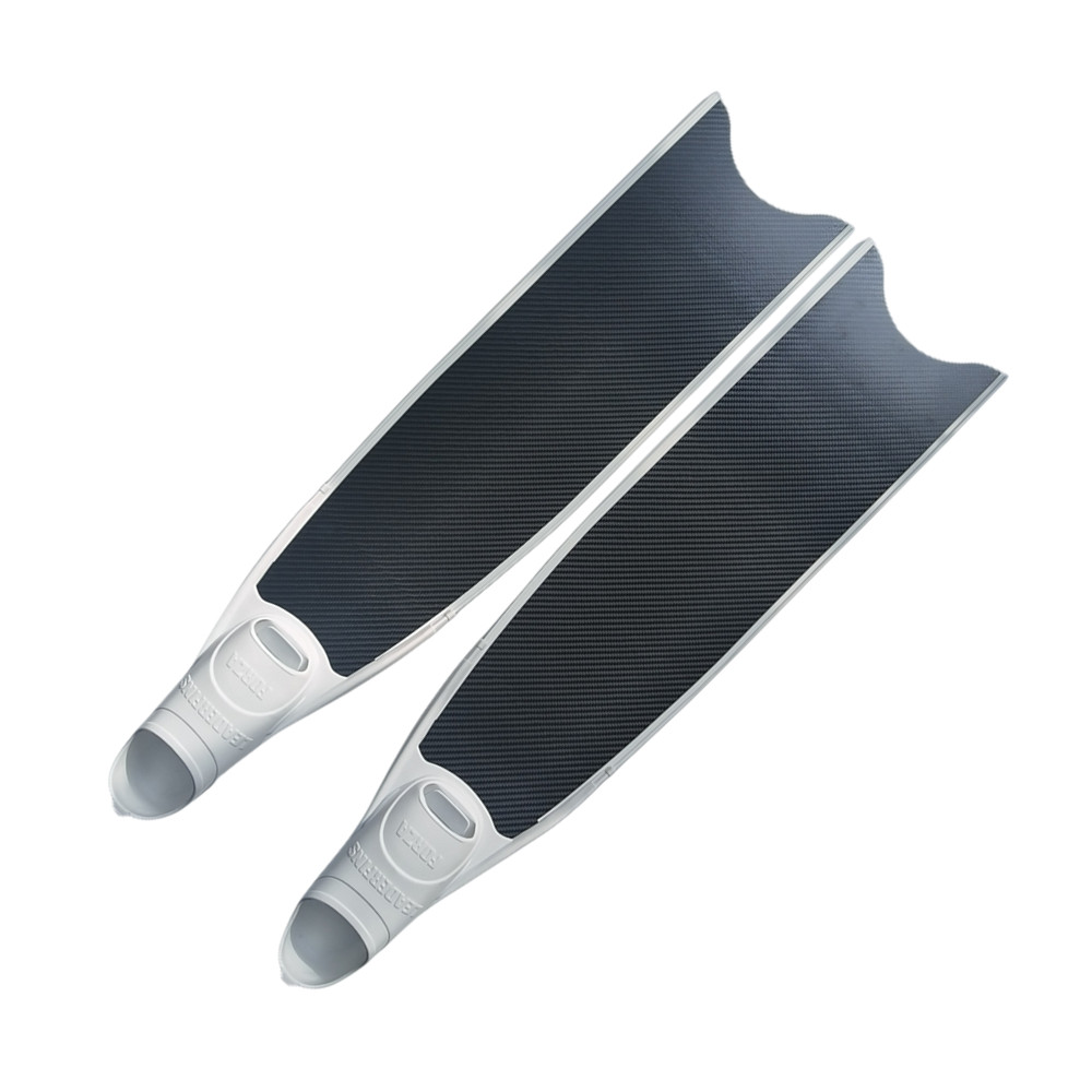 A set of carbon fiber long bla - Fin Diving Blade review and price